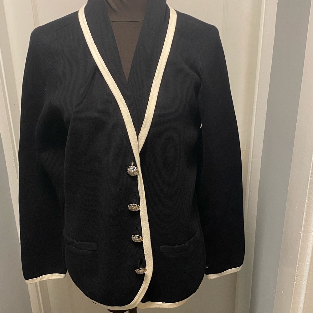 Ralph Lauren Black/Ivory Trim Cardigan Blazer Size 1X 
NWOT